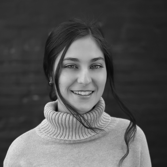 Meet your Posher, Taylor - Picture 1 of 1